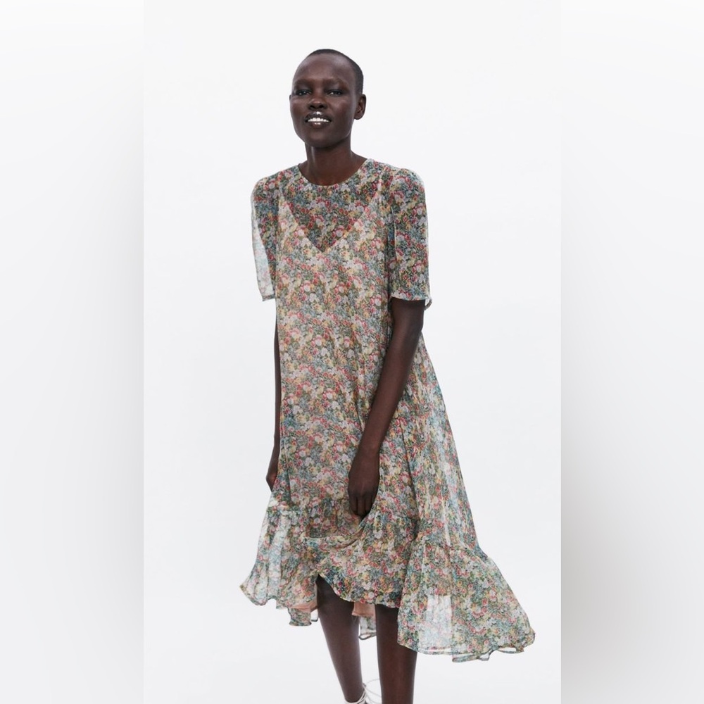 Zara women’s floral short sleeve ruffle dress size small